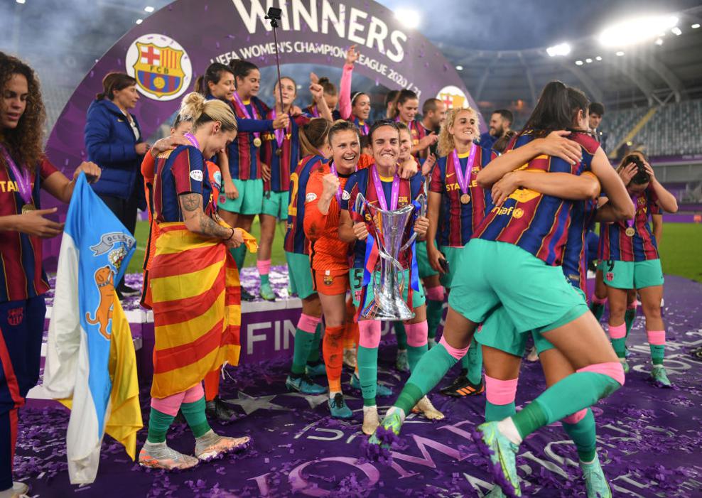 Barcelona girls fans